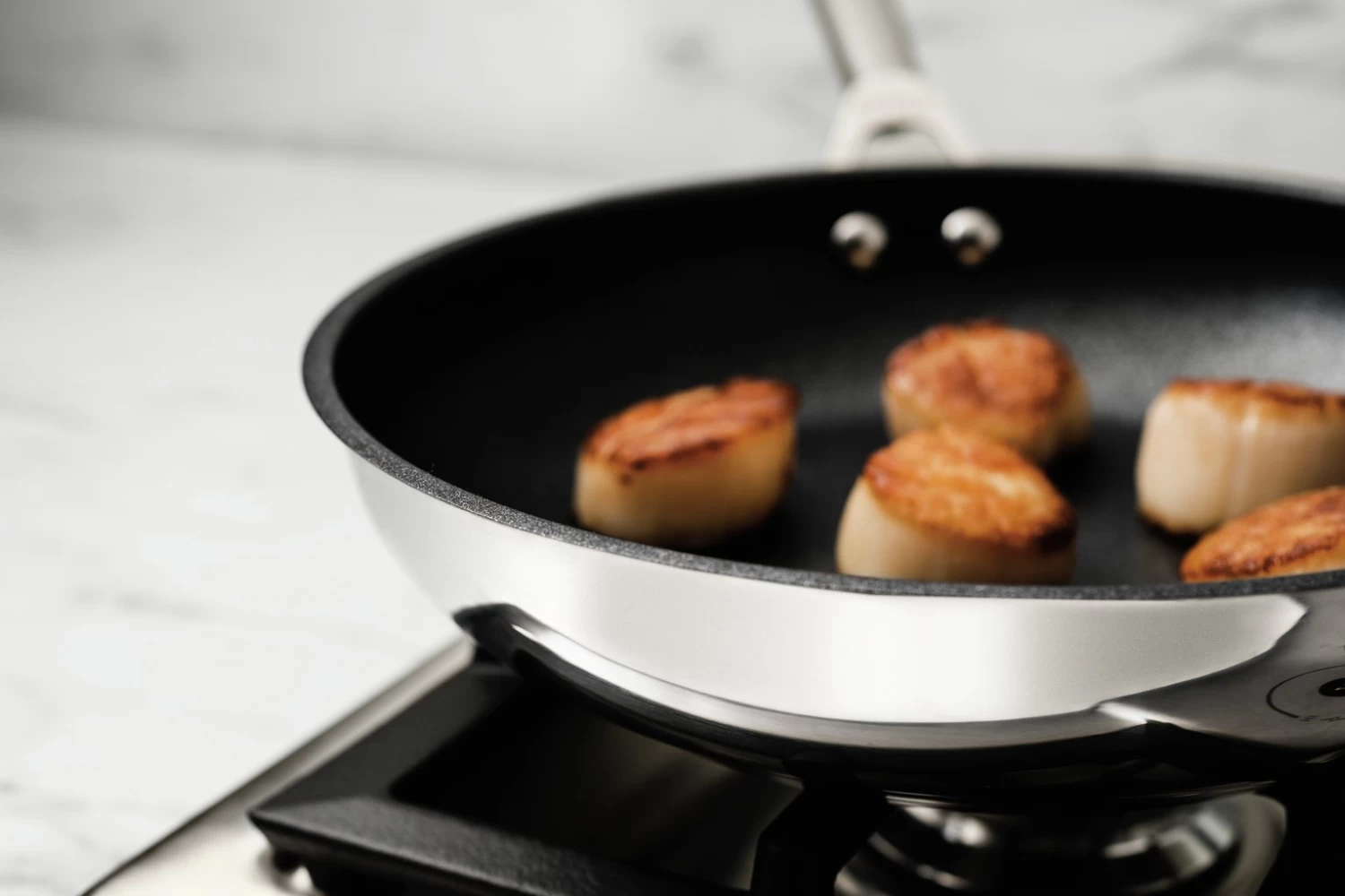 Ninja Zerostick Stainless Steel 5 Piece Non Stick Pan Set - Image 8