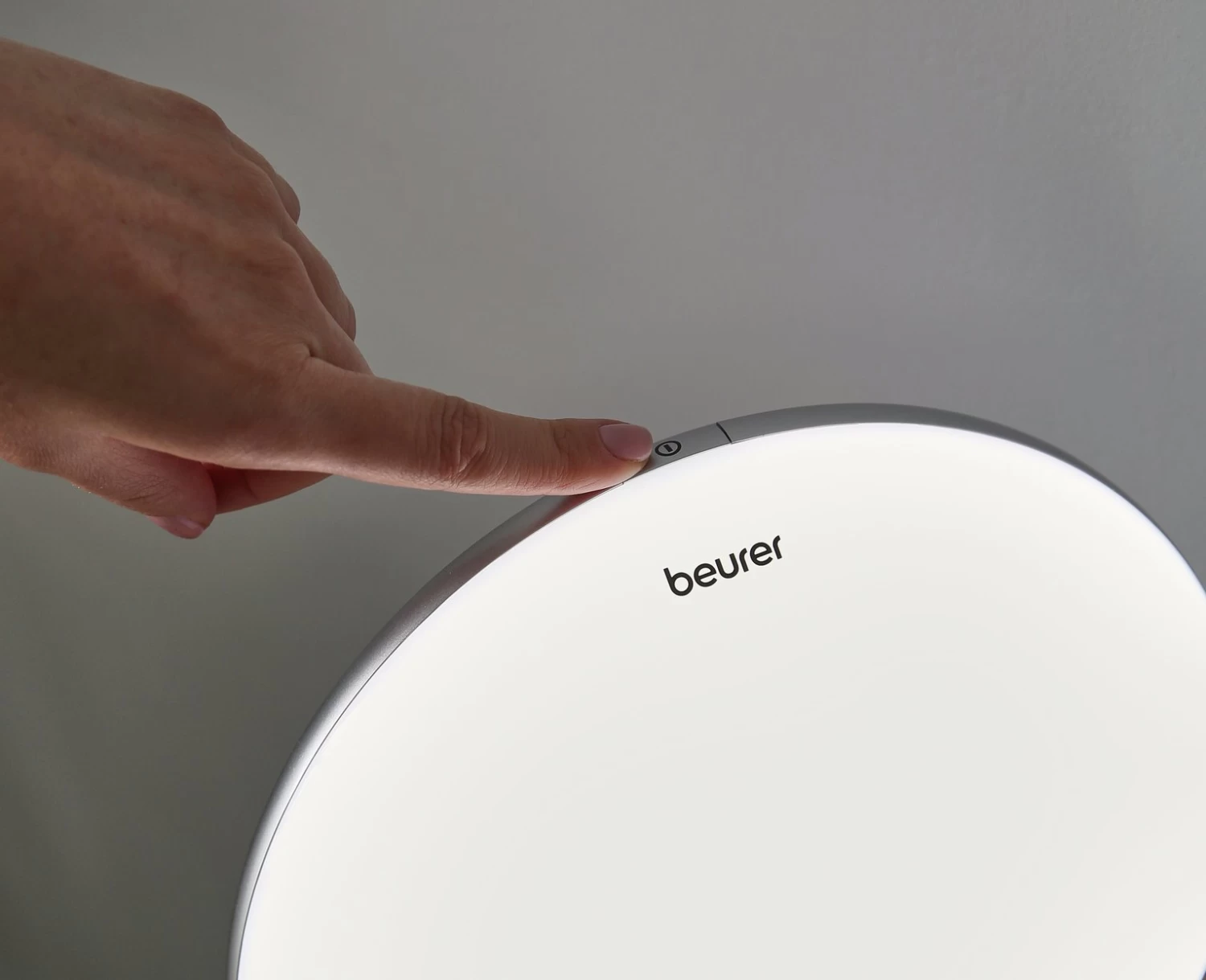 Beurer TL50 Sad Therapy Lux Light - White - Image 3