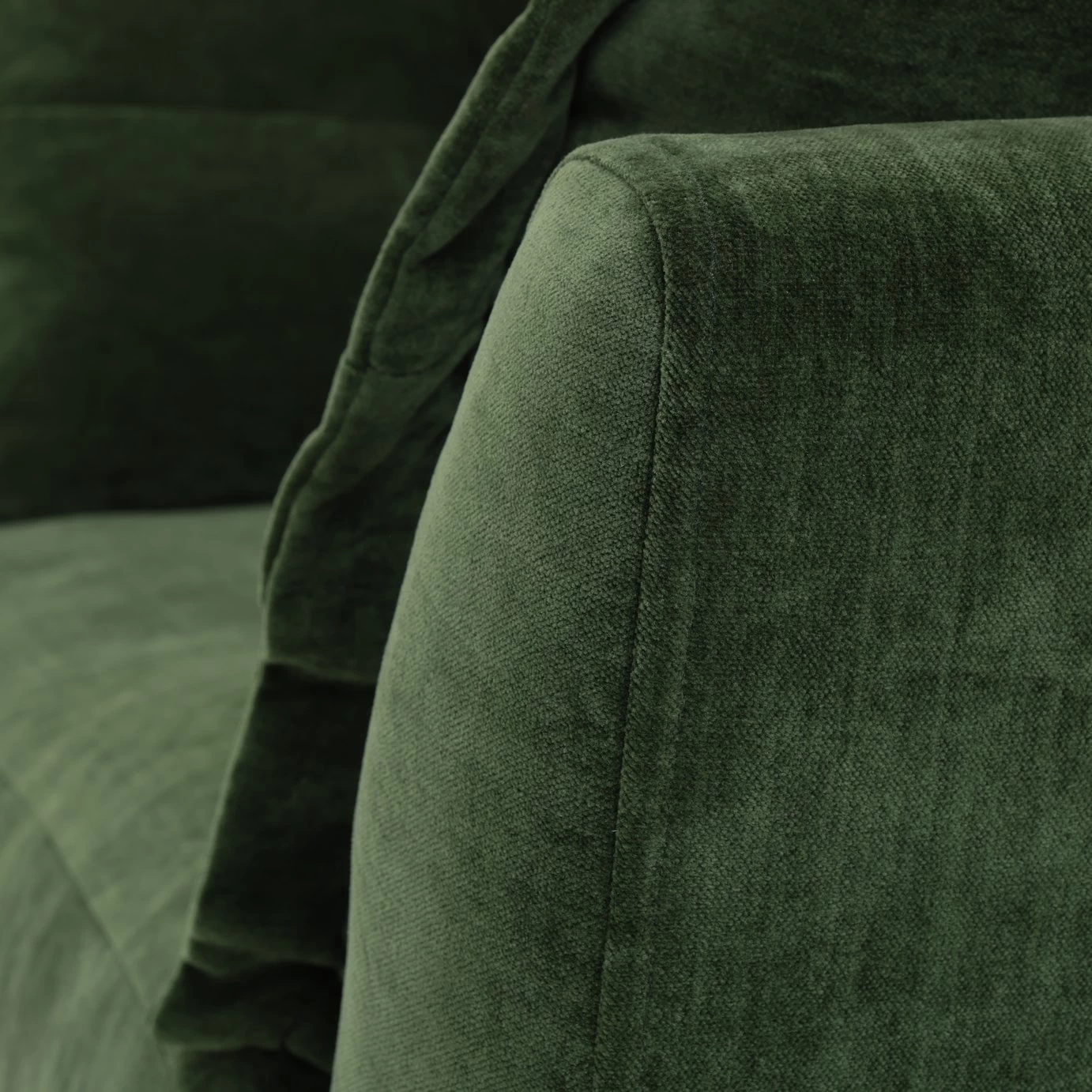 Habitat Jacques Velvet Cuddle Chair - Moss Green - Image 10