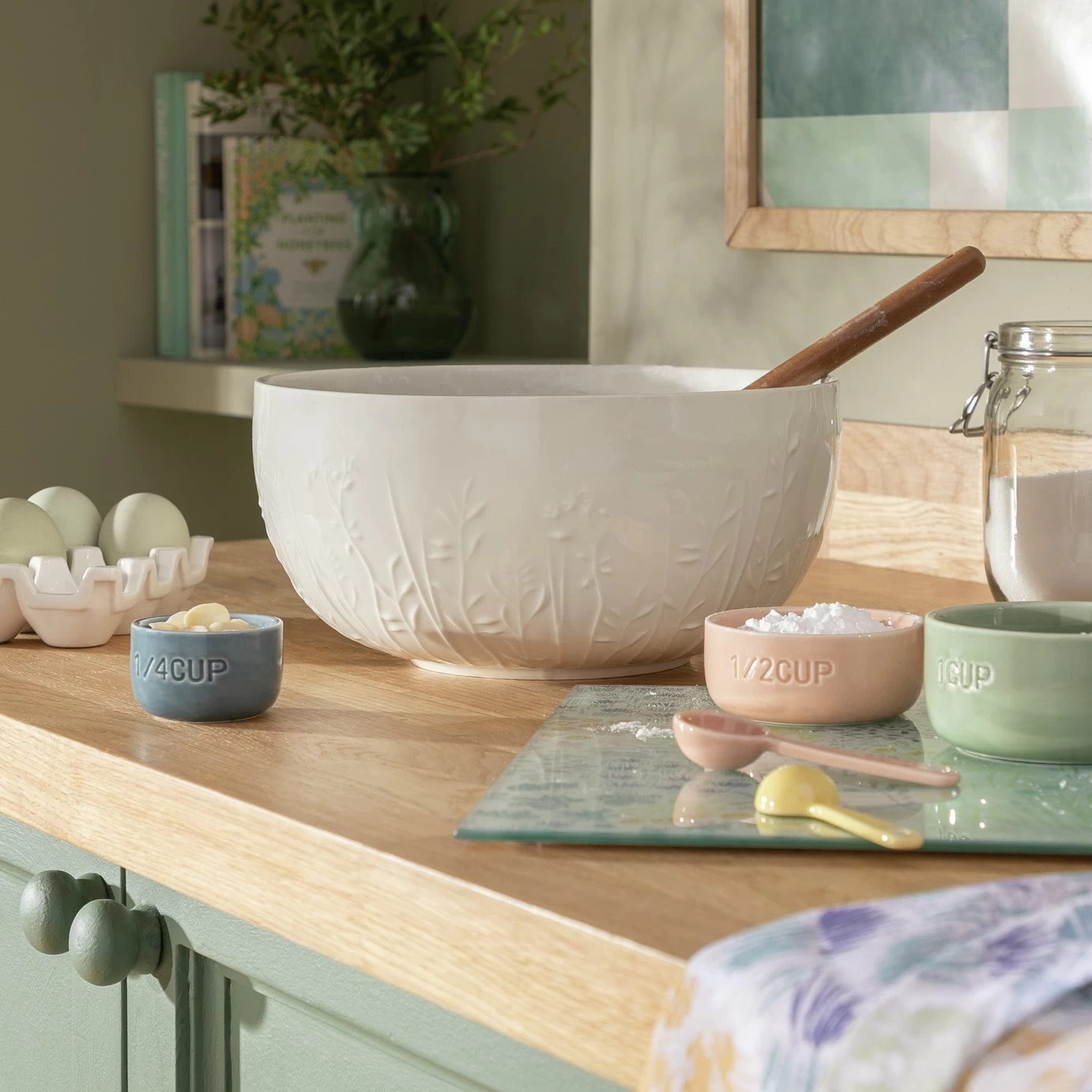 Habitat Herbalist Fine China Mixing Bowl - Image 2