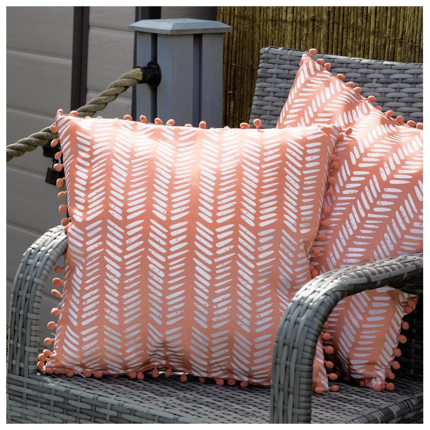 Streetwize Terracotta Fern Outdoor Cushion - Pack Of 4 - Image 6