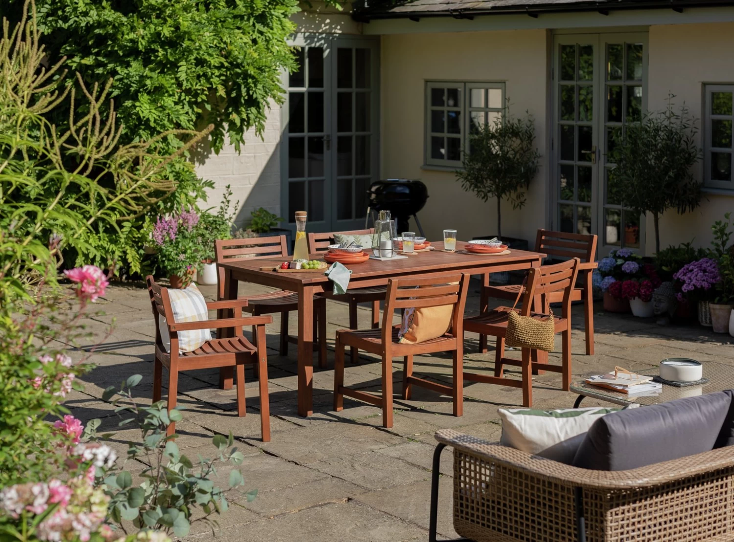 Habitat Amalfi 6 Seater Wooden Patio Set - Brown - Image 2