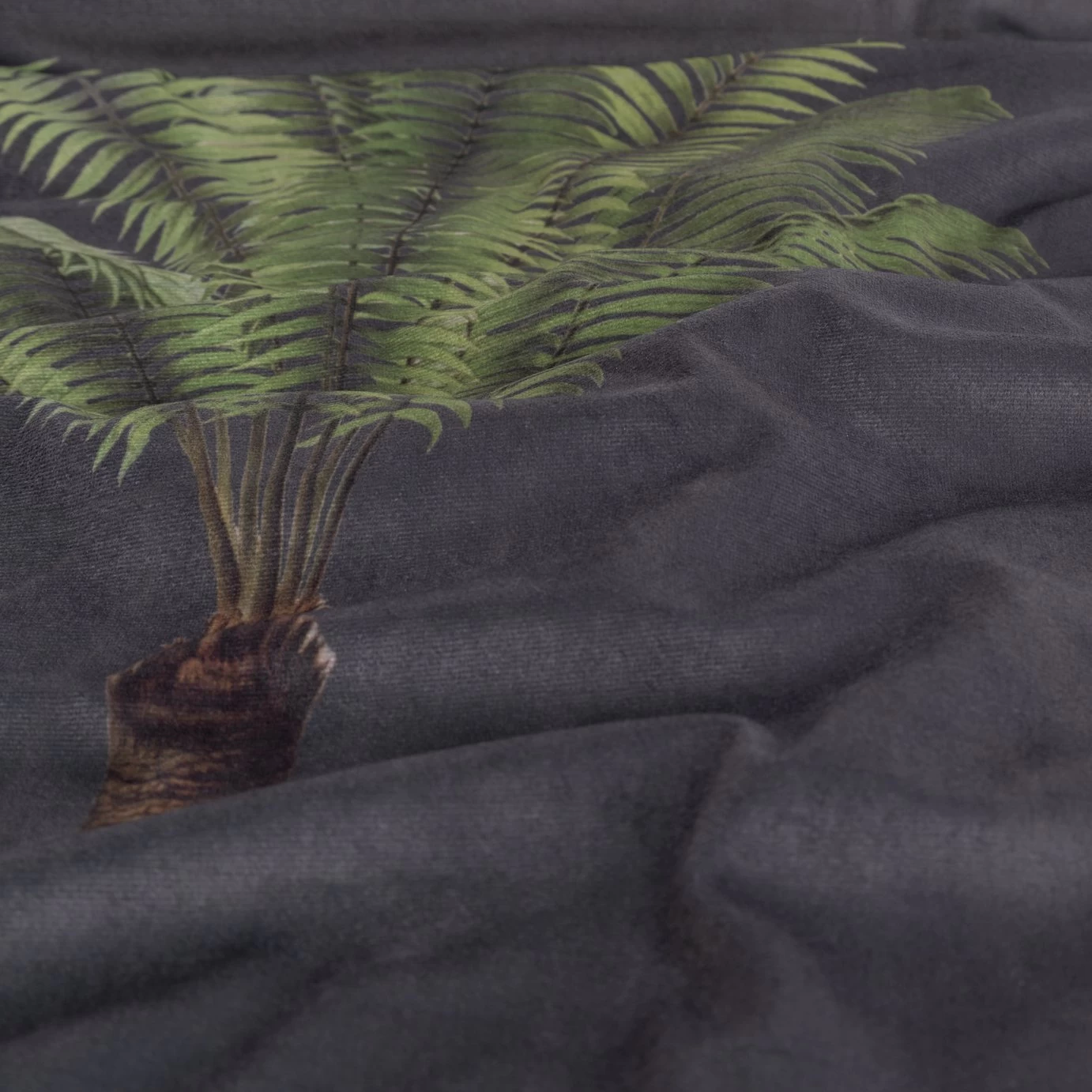 Habitat Graphic Palm Printed Throw - Black - 125X150cm - Image 4