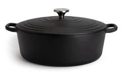 Habitat 4.7 Litre Oval Cast Iron Casserole Dish - Black