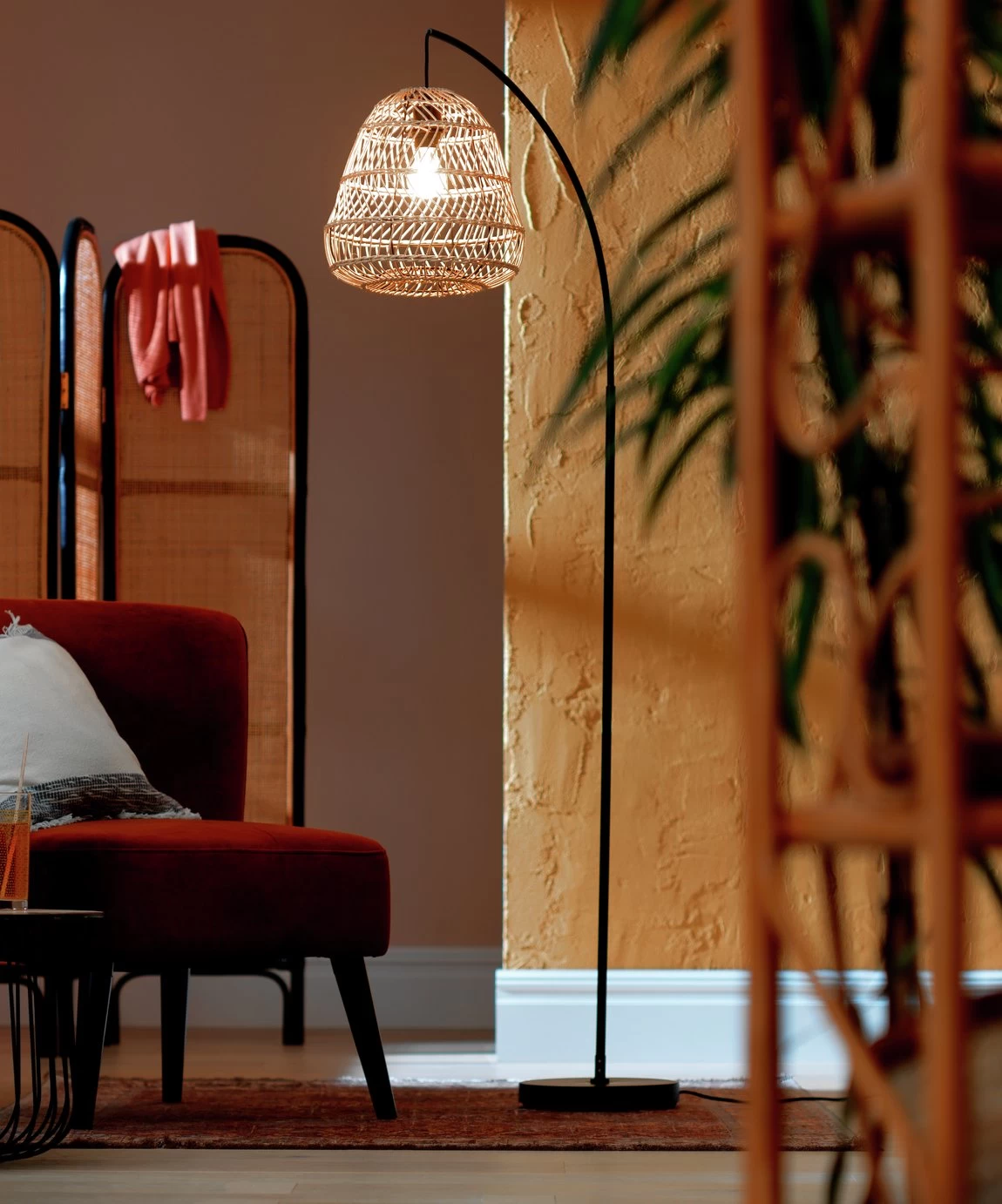 Habitat Rattan Arc Floor Lamp - Cream And Black - Image 10