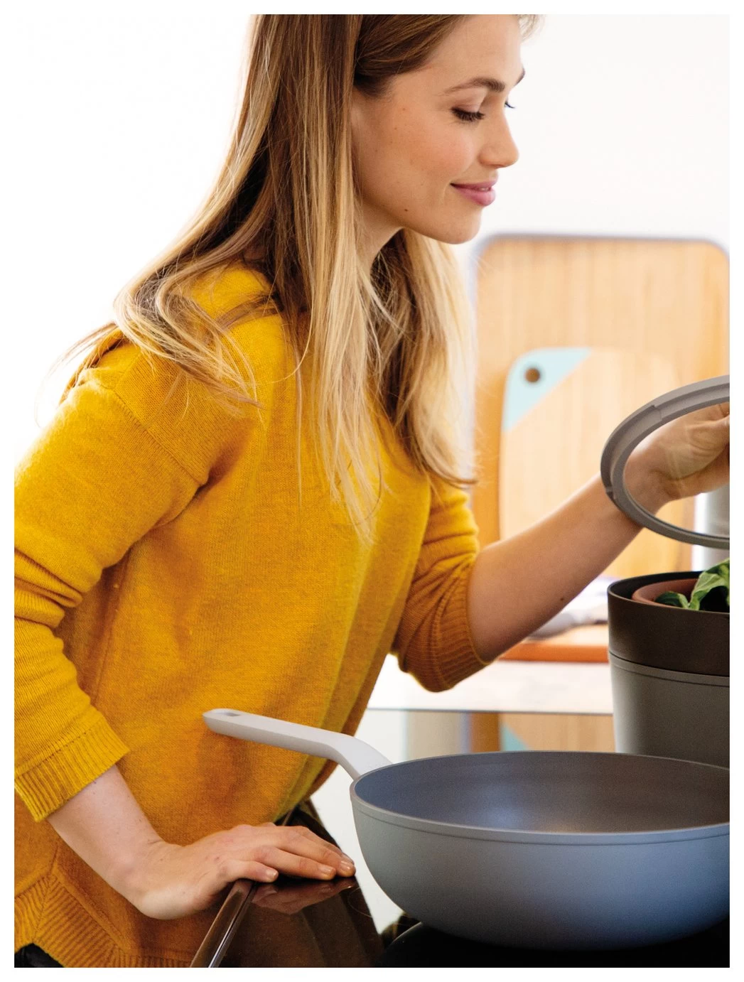 BergHOFF Leo 28cm Non Stick Stir Fry Pan - Image 2