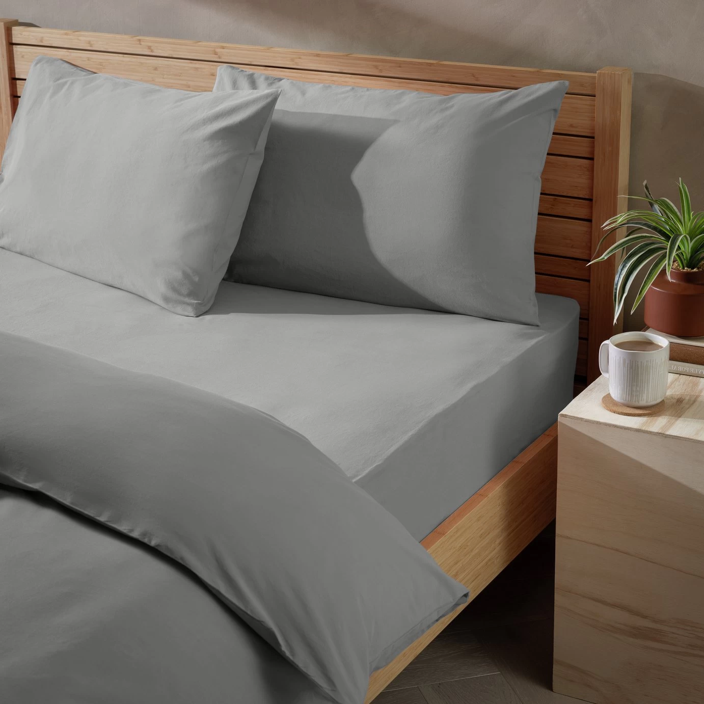 Habitat Washed Plain Stone Grey Fitted Sheet - Double - Image 2