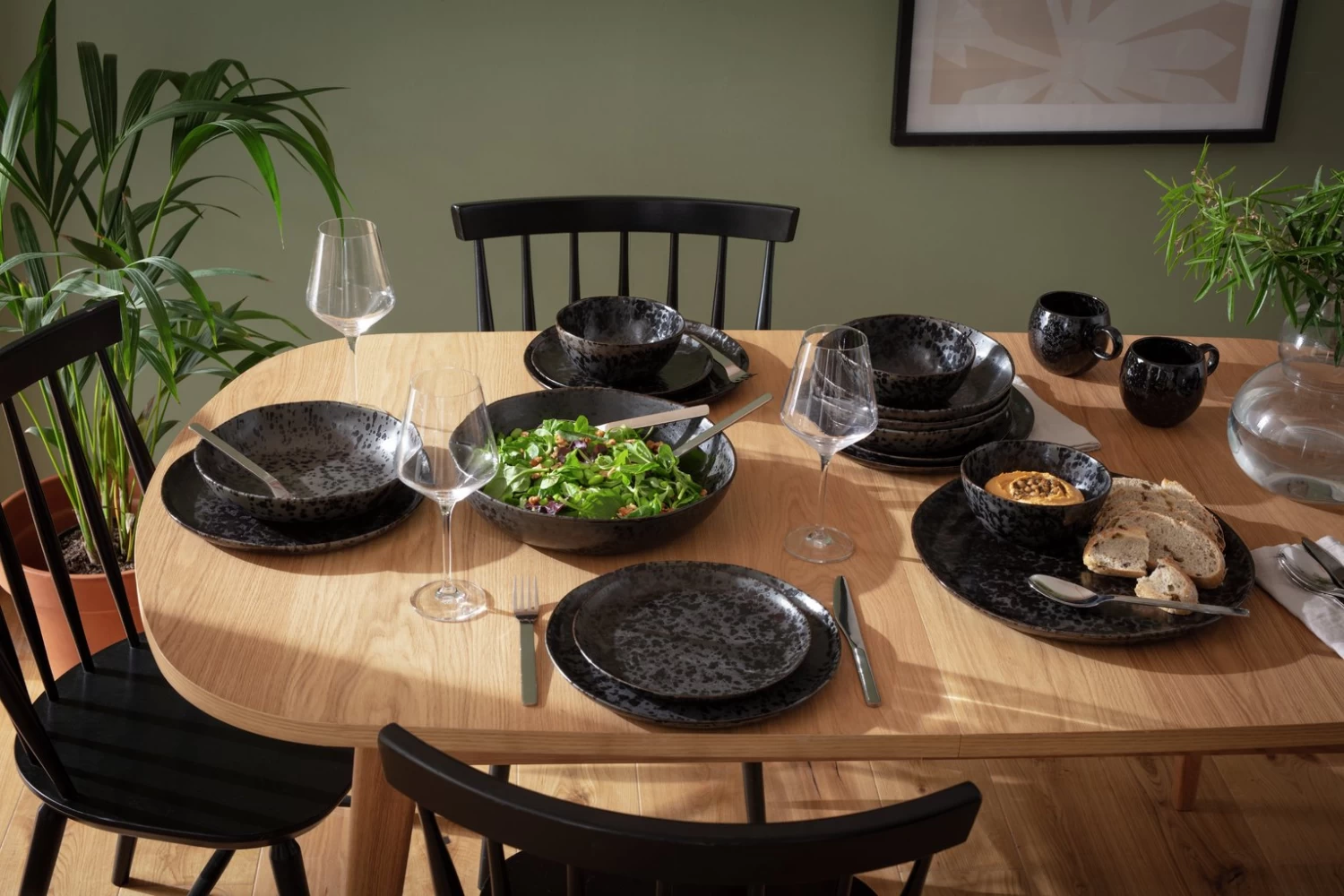 Habitat Preto 12 Piece Stoneware Dinner Set - Black - Image 8