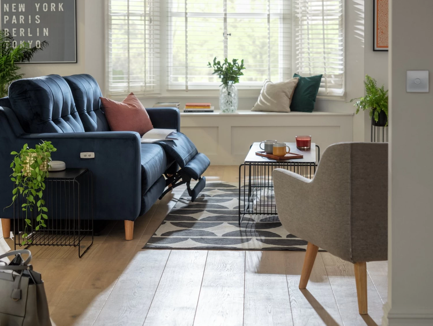 Habitat Emerson Velvet 2 Seater Recliner Sofa - Navy Blue - Image 2