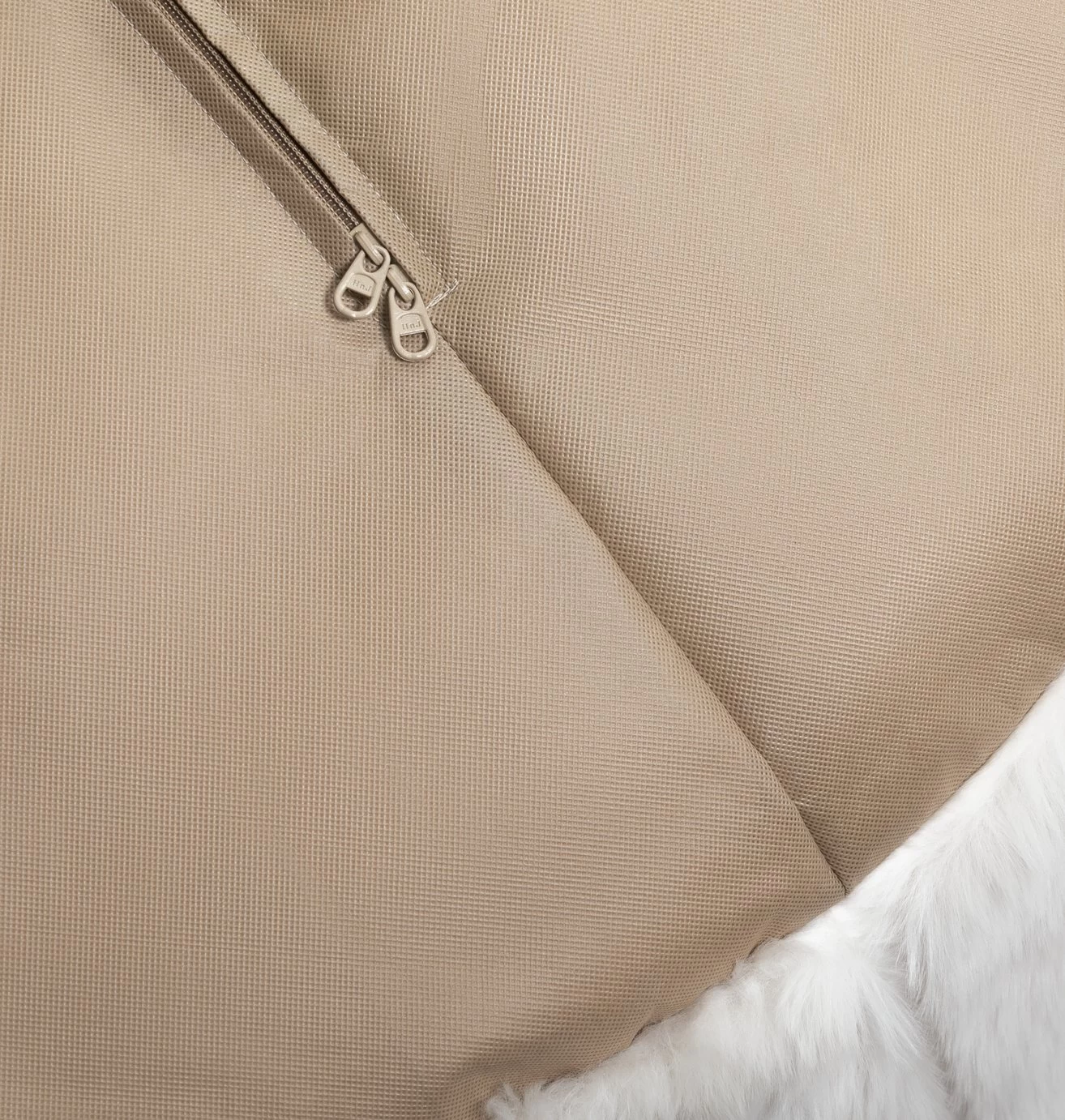 Kaikoo Ayrton Fur Beanbag- Cream - Image 5